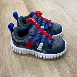 Like new Baby Boys New Balance Playgru V Sneakers